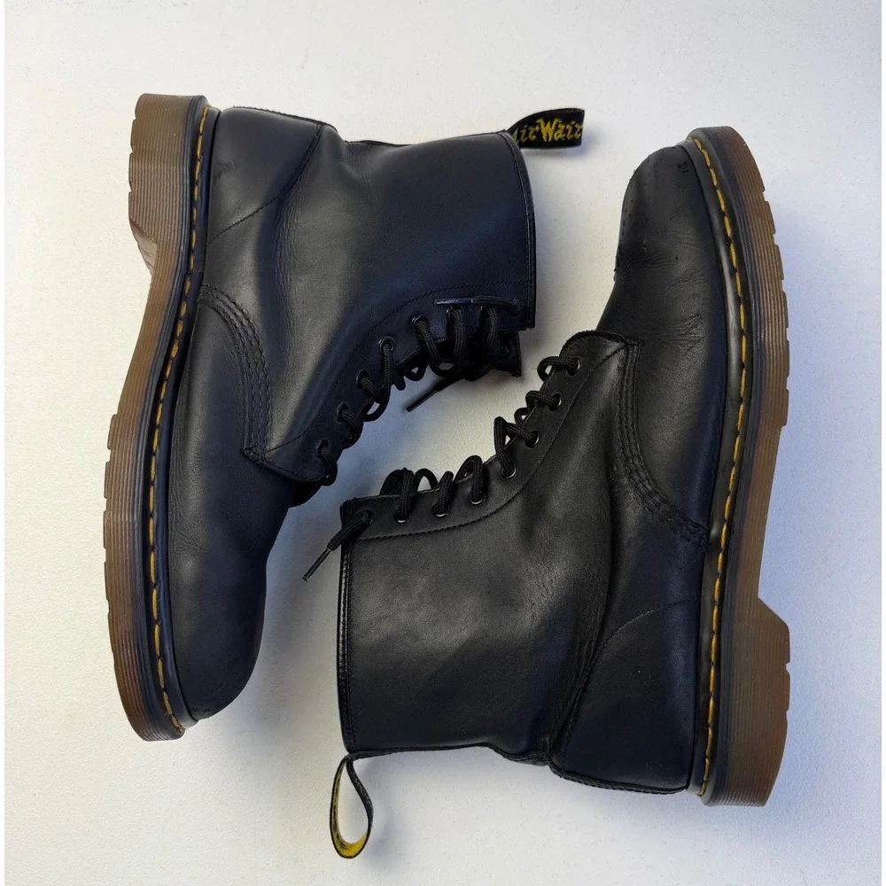 Vintage Dr Martens 1460 England Black Leather Boots 8-Eye Combat Shoes US 13